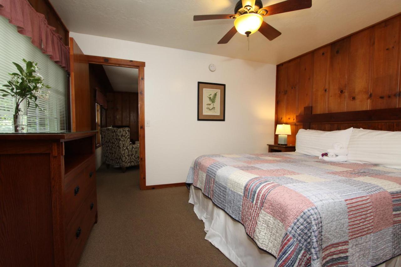 Fern Grove Cottages Guerneville Bagian luar foto