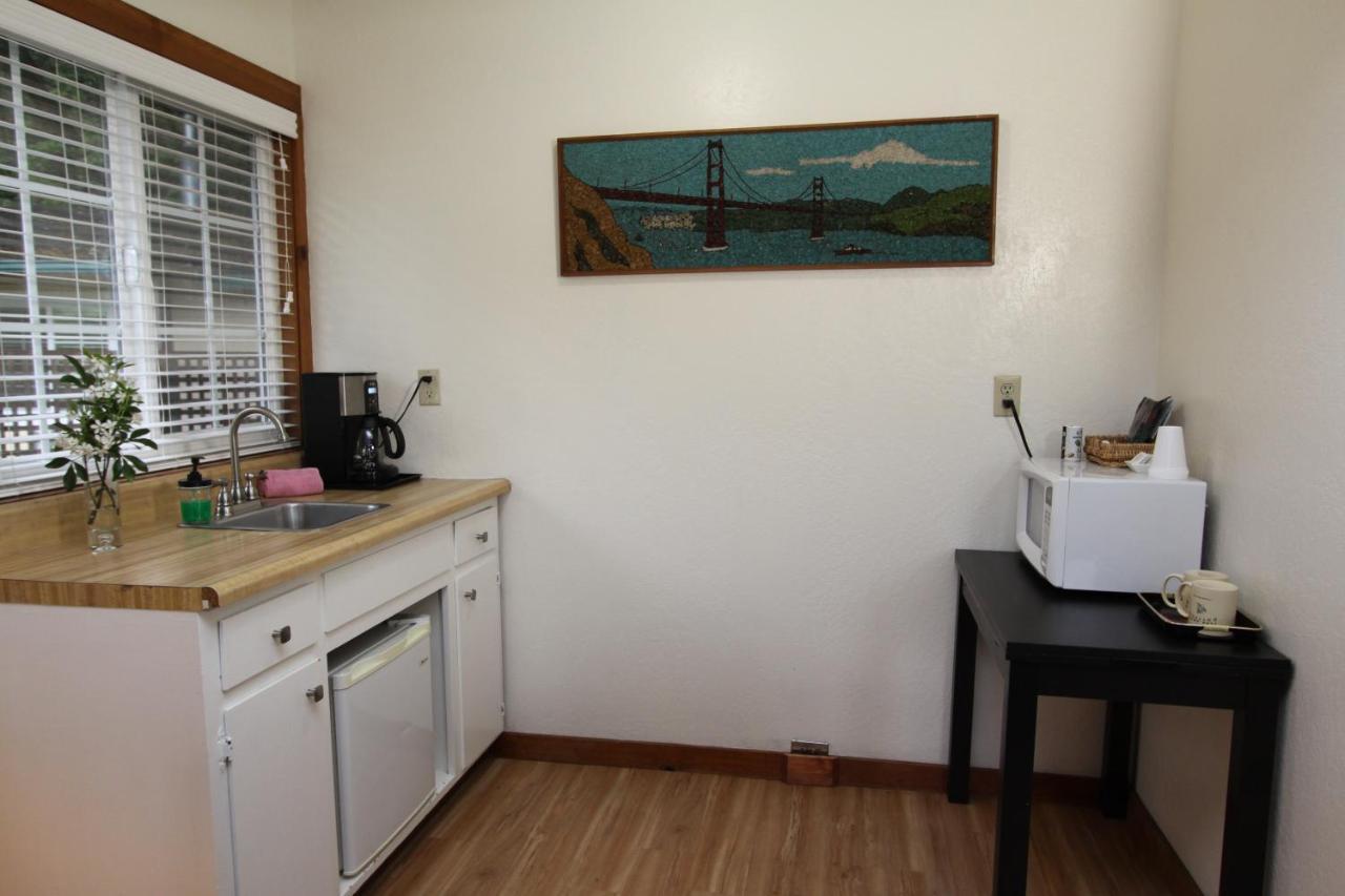 Fern Grove Cottages Guerneville Bagian luar foto