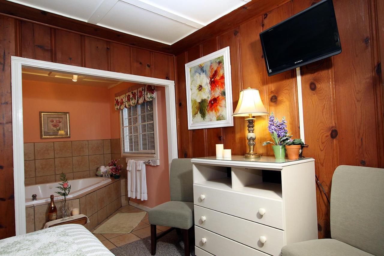 Fern Grove Cottages Guerneville Bagian luar foto
